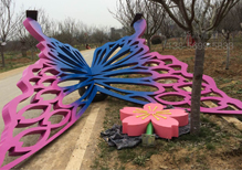 樱花园——比翼双飞雕塑制作