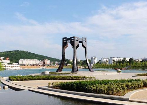 《六门通天》-安徽宿松城门冲广场主题雕塑