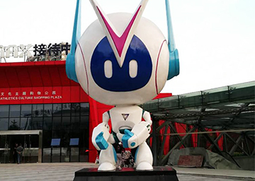 合肥胜利广场——VEX机器人雕塑